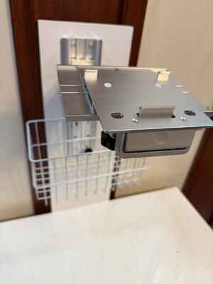 월 브래킷 레인보우 환자 모니터와 호환된다 Mindray IMEC 모니터에 대한 옵션 브래킷